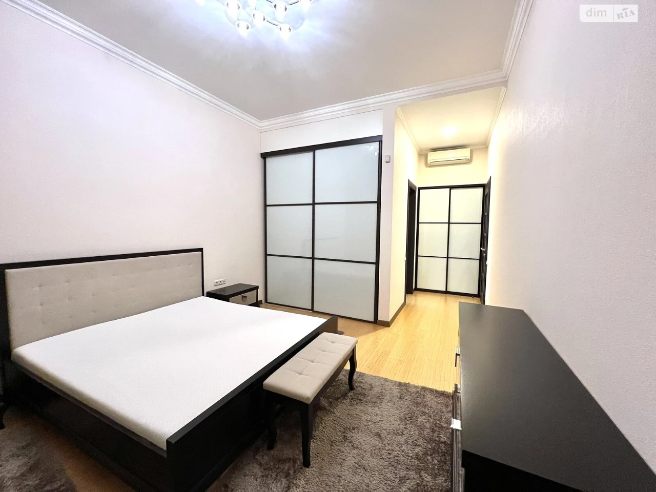 Long-Term Rental Apartment, Old Kyiv