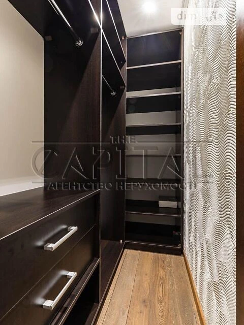 Sale of 3-room apartment 120 sq. m on Antonovycha St. 72 • ID 3467