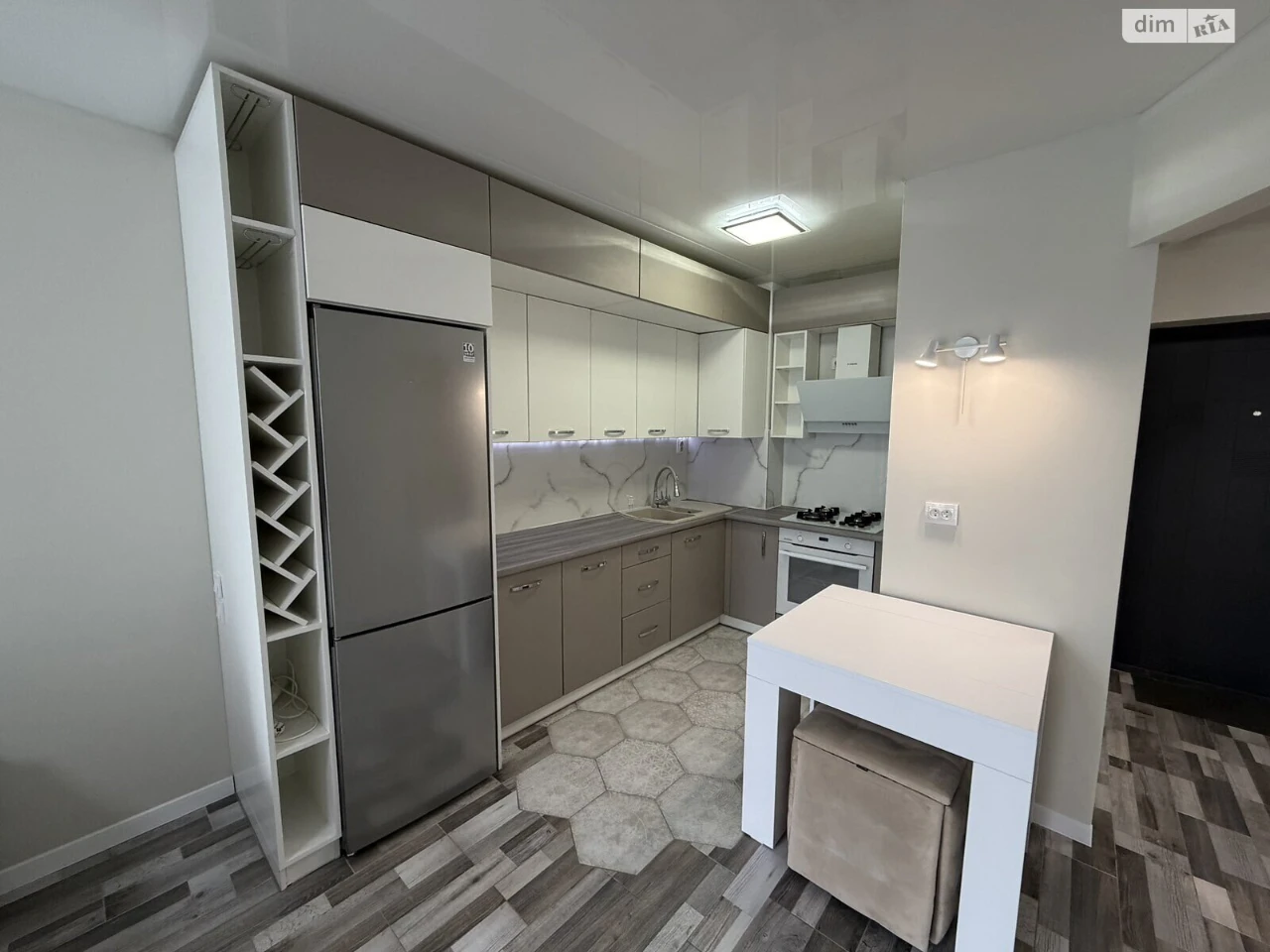 Long-Term Rental Apartment in Sknilivka