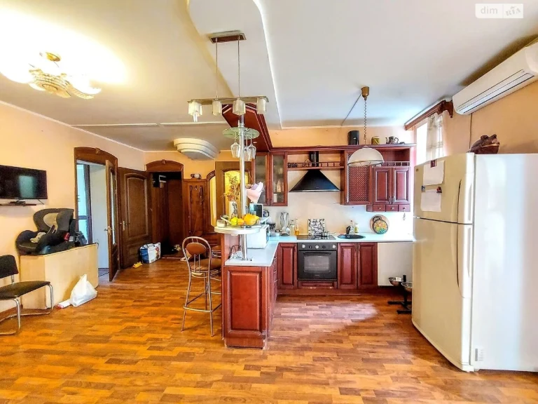 Long-Term Rental Apartment