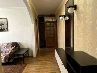 Квартира. Днепр, Калиновая ул., 83к