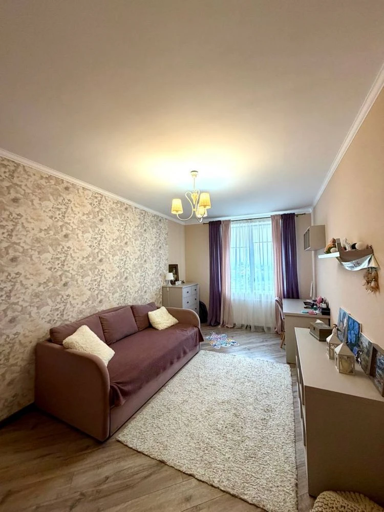 Продаж ексклюзивної 2-рівневої квартири Сихівський район