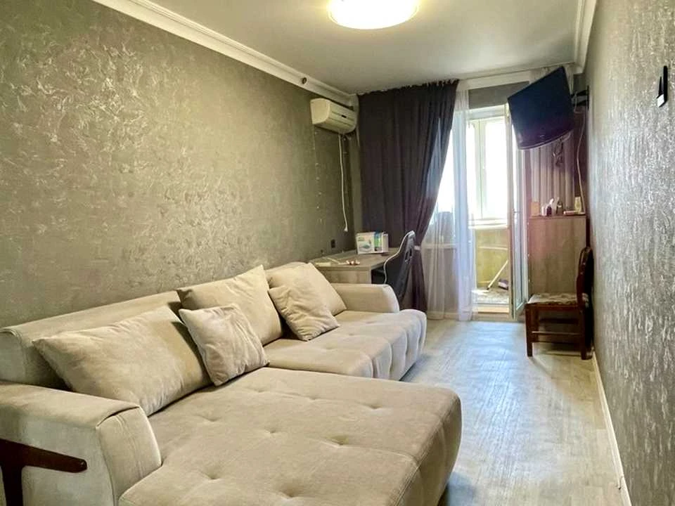 Квартира. Днепр, Калиновая ул., 83к