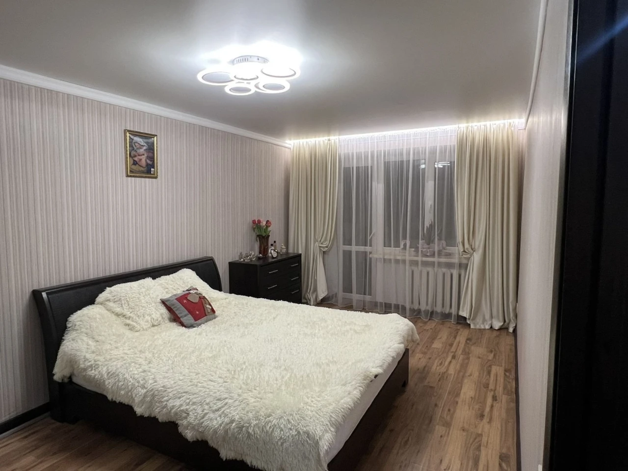 Продаж 3 кімнатної Білоцерківська