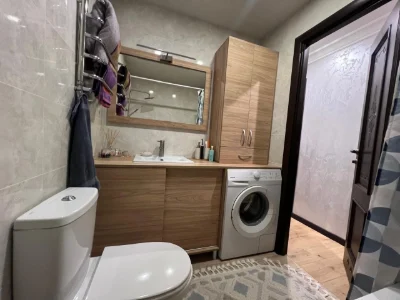 Продаж 3 кімнатної Білоцерківська