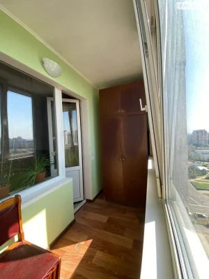 Продаж Квартира Троєщина