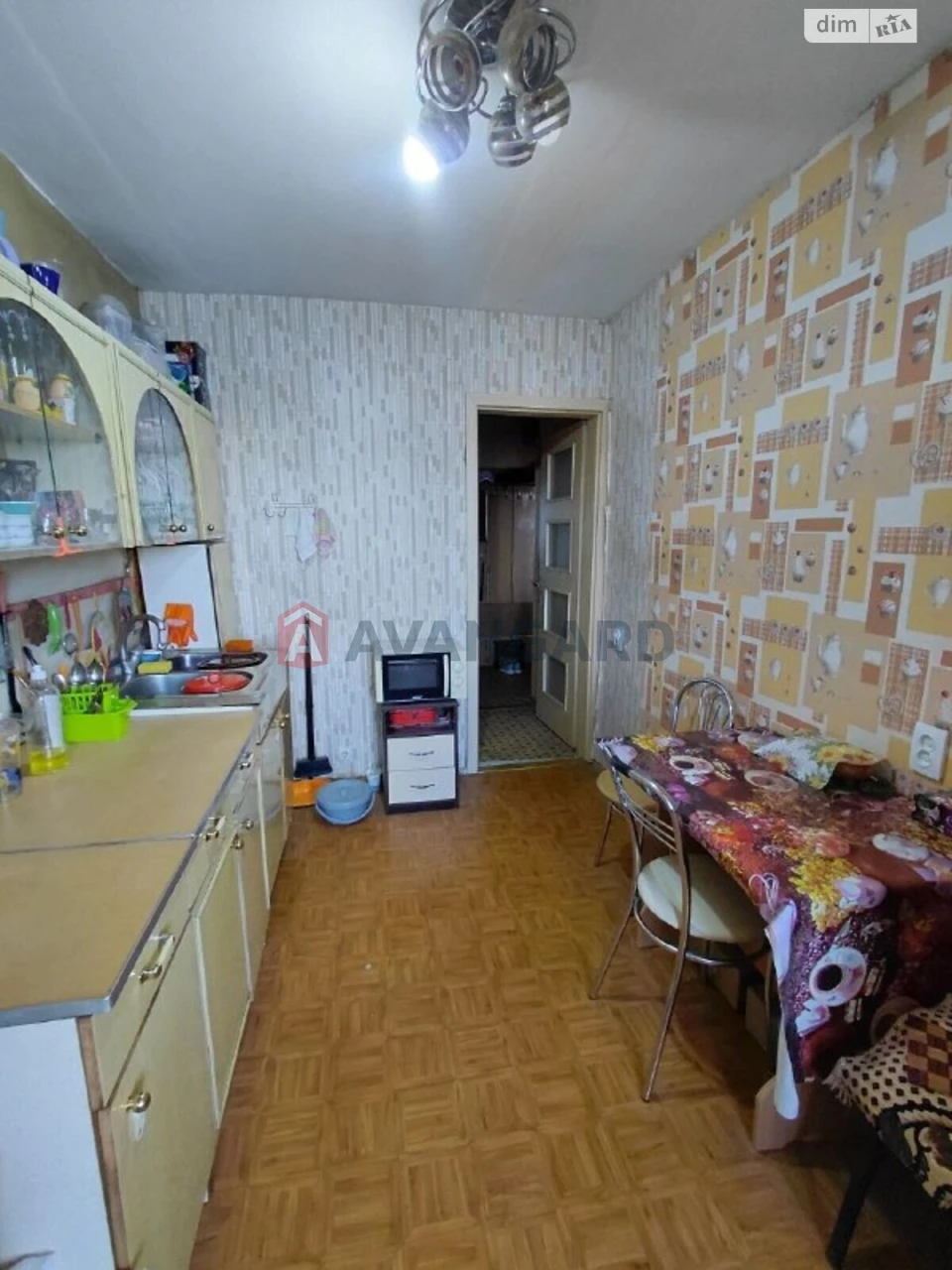 Apartment for Sale: Kozacha Street