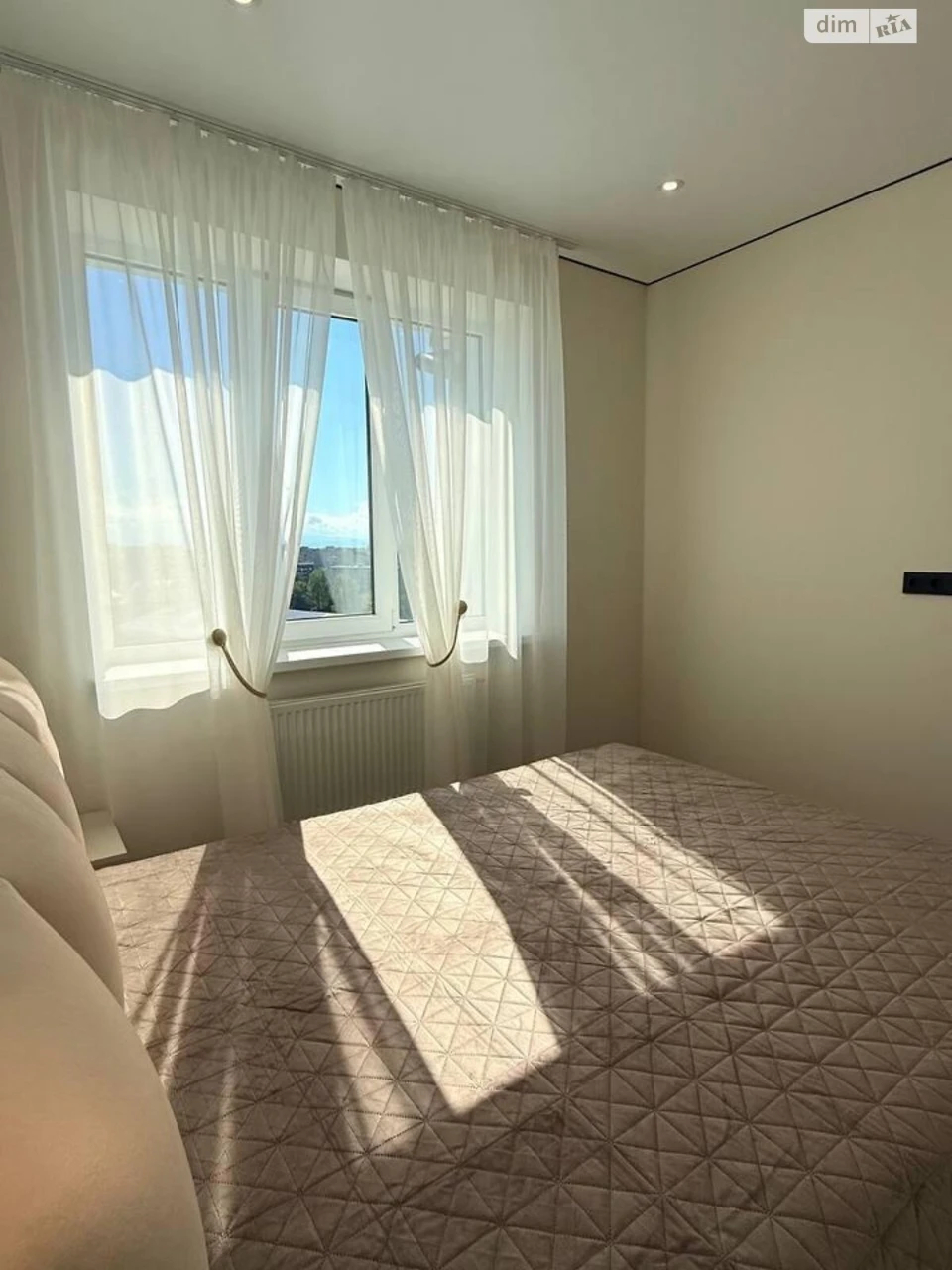 Apartment for Sale: Center