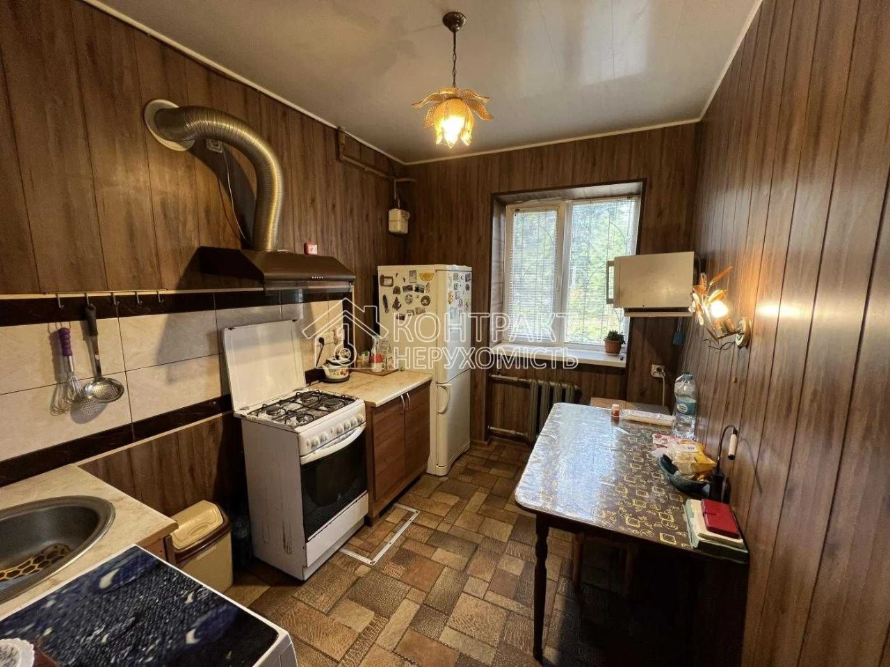 For Sale: 3-bedroom apartment, Batytskyi 21, Saltivka, (Khalteyna)