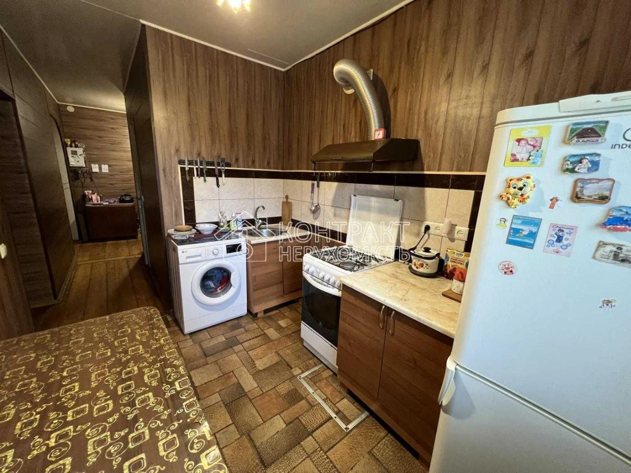 For Sale: 3-bedroom apartment, Batytskyi 21, Saltivka, (Khalteyna)