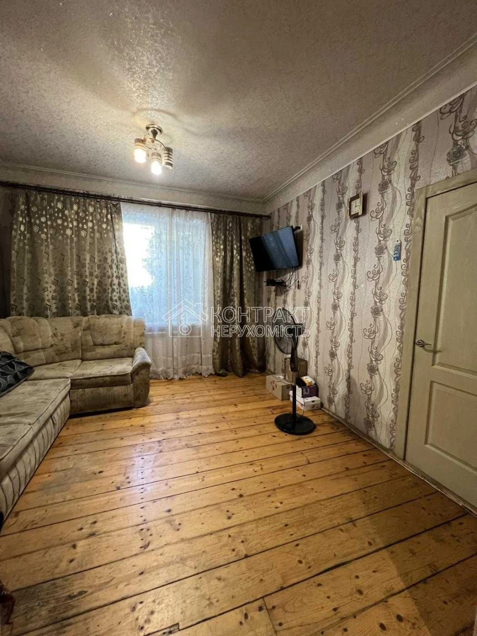 For Sale: 3-bedroom apartment, Batytskyi 21, Saltivka, (Khalteyna)