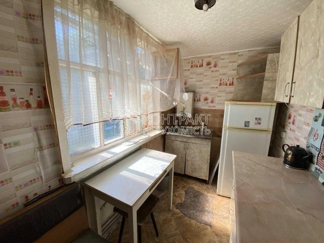 Sale of a 2-room house near the "Kyivska" metro station
