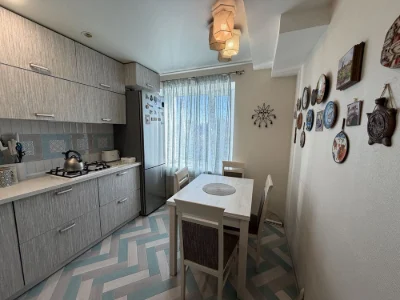 Sale of a 3-room apartment renovated in a great location!