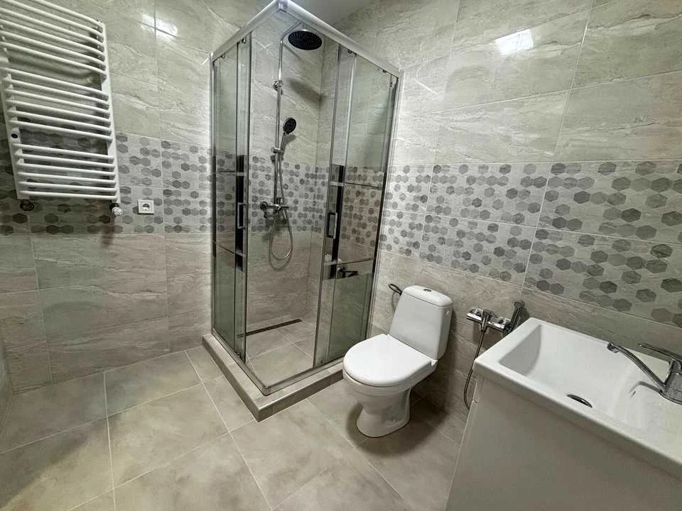 Apartment. Lviv, Roksolany Street
