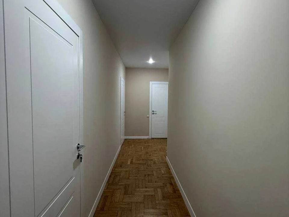 Apartment. Maksima Zalizniak Street, Lviv