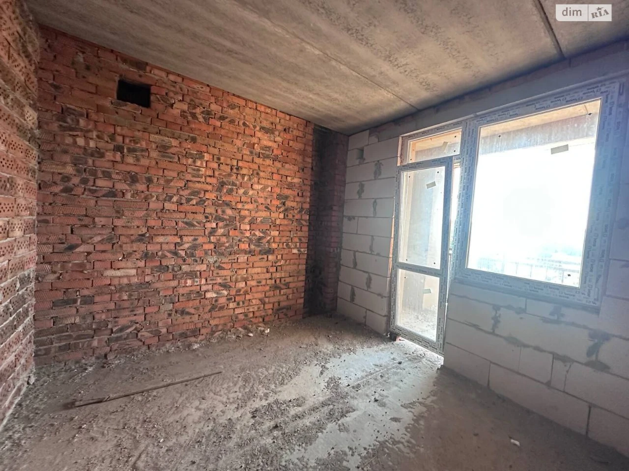 Sale Apartment near Train Station