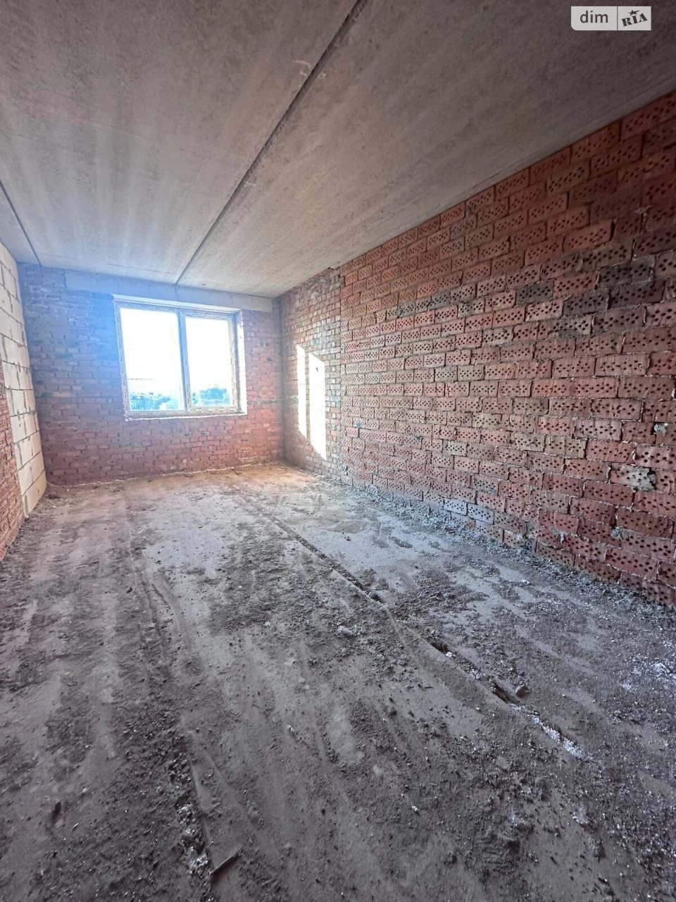 Sale Apartment near Train Station