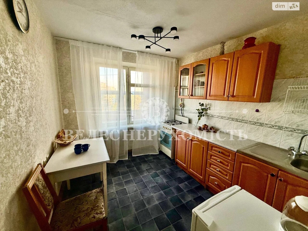 Long-Term Rental Apartment, Peroshitravneve District