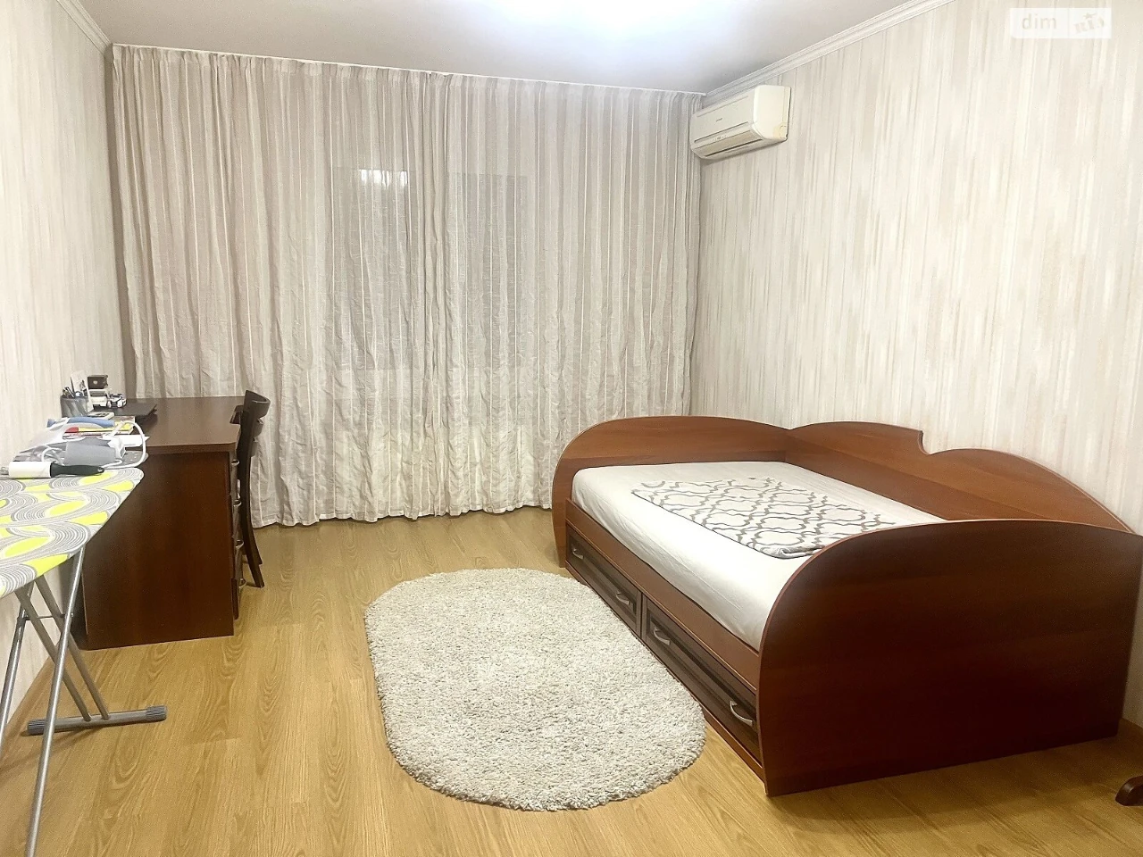 Long-Term Rental Apartment, Poznanky