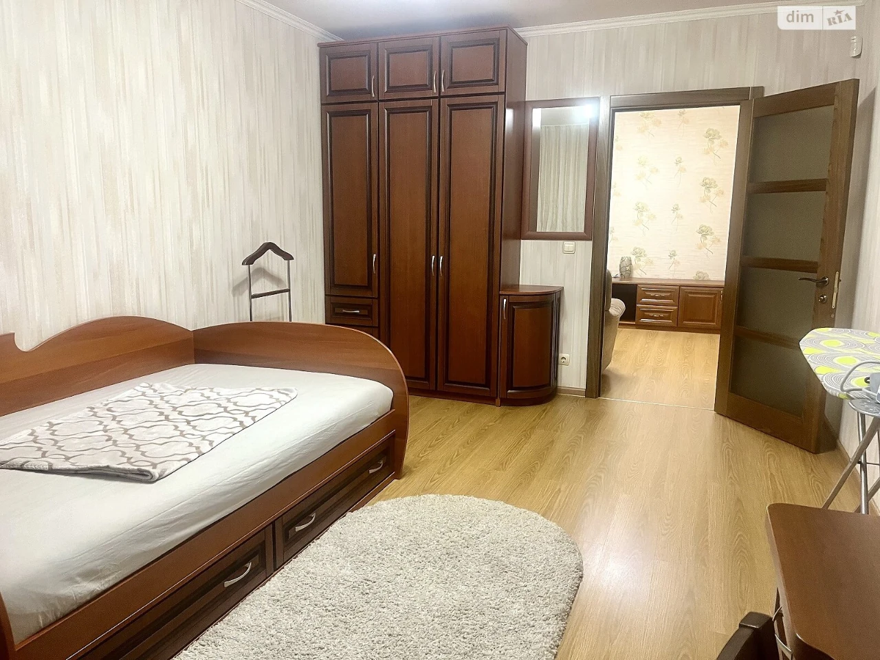 Long-Term Rental Apartment, Poznanky