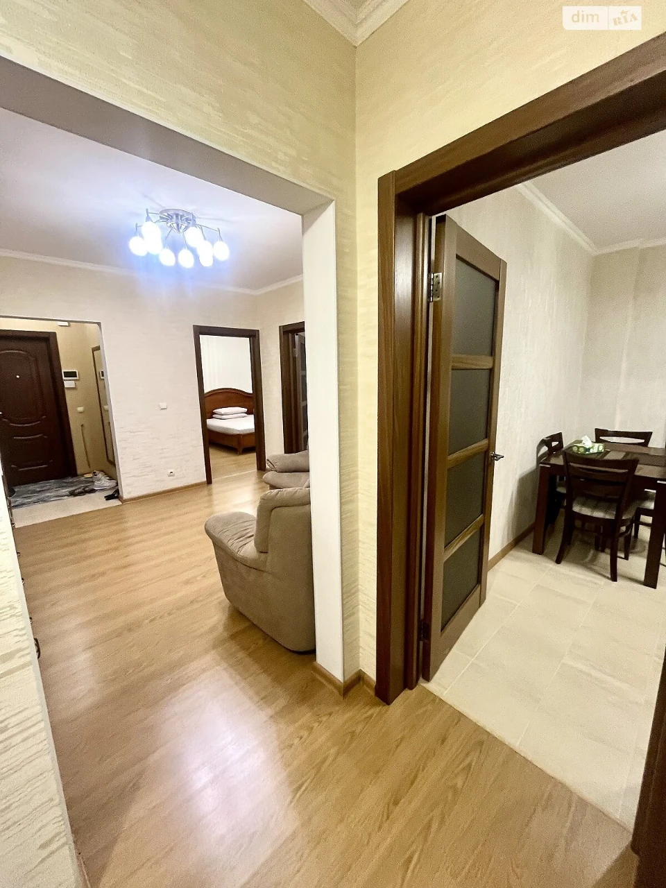 Long-Term Rental Apartment, Poznanky