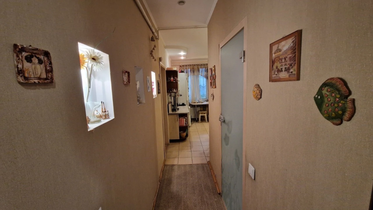 ул. Лисичанская 35/4. Метро "Палац Украина", Демьяновская. Продажа