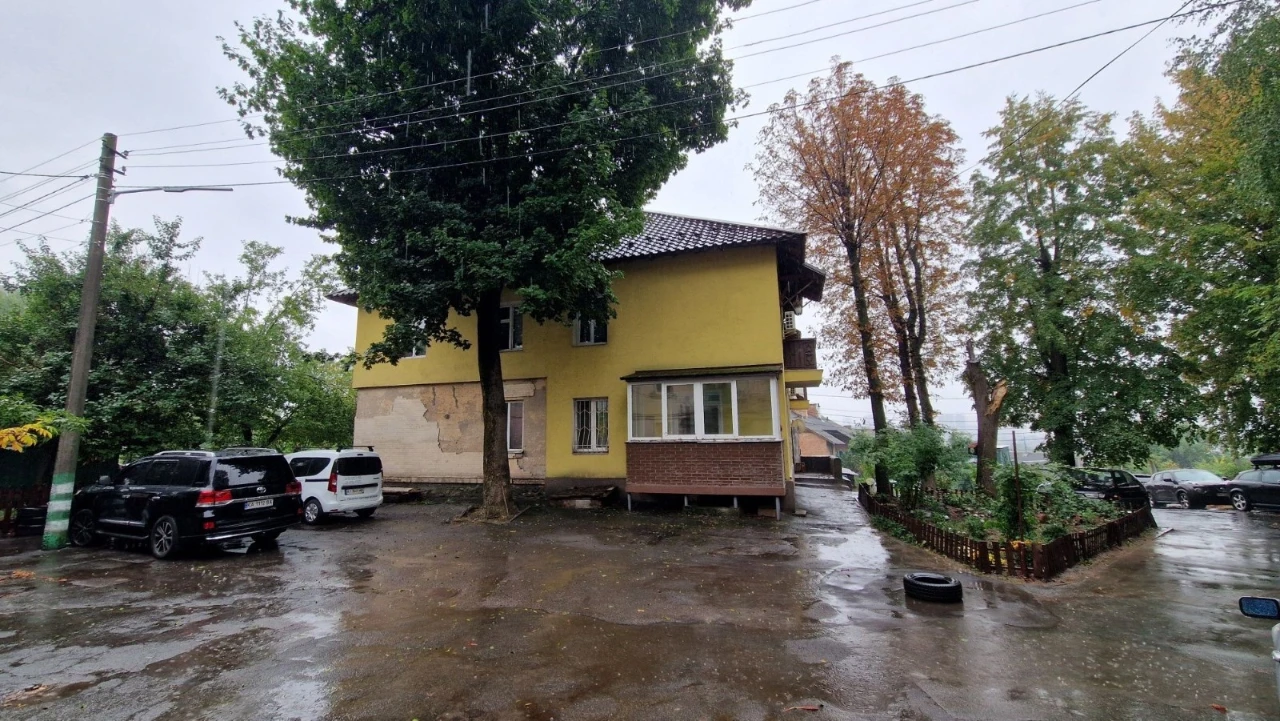 ул. Лисичанская 35/4. Метро "Палац Украина", Демьяновская. Продажа