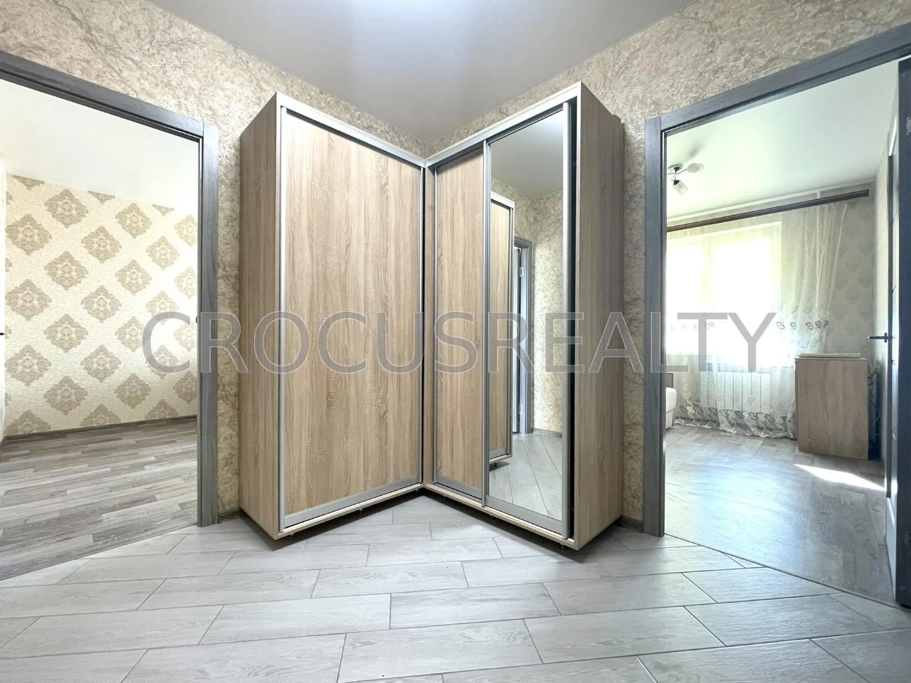 For Sale: 2-bedroom apartment on Saltyevka, Yubileyny Avenue, 32a