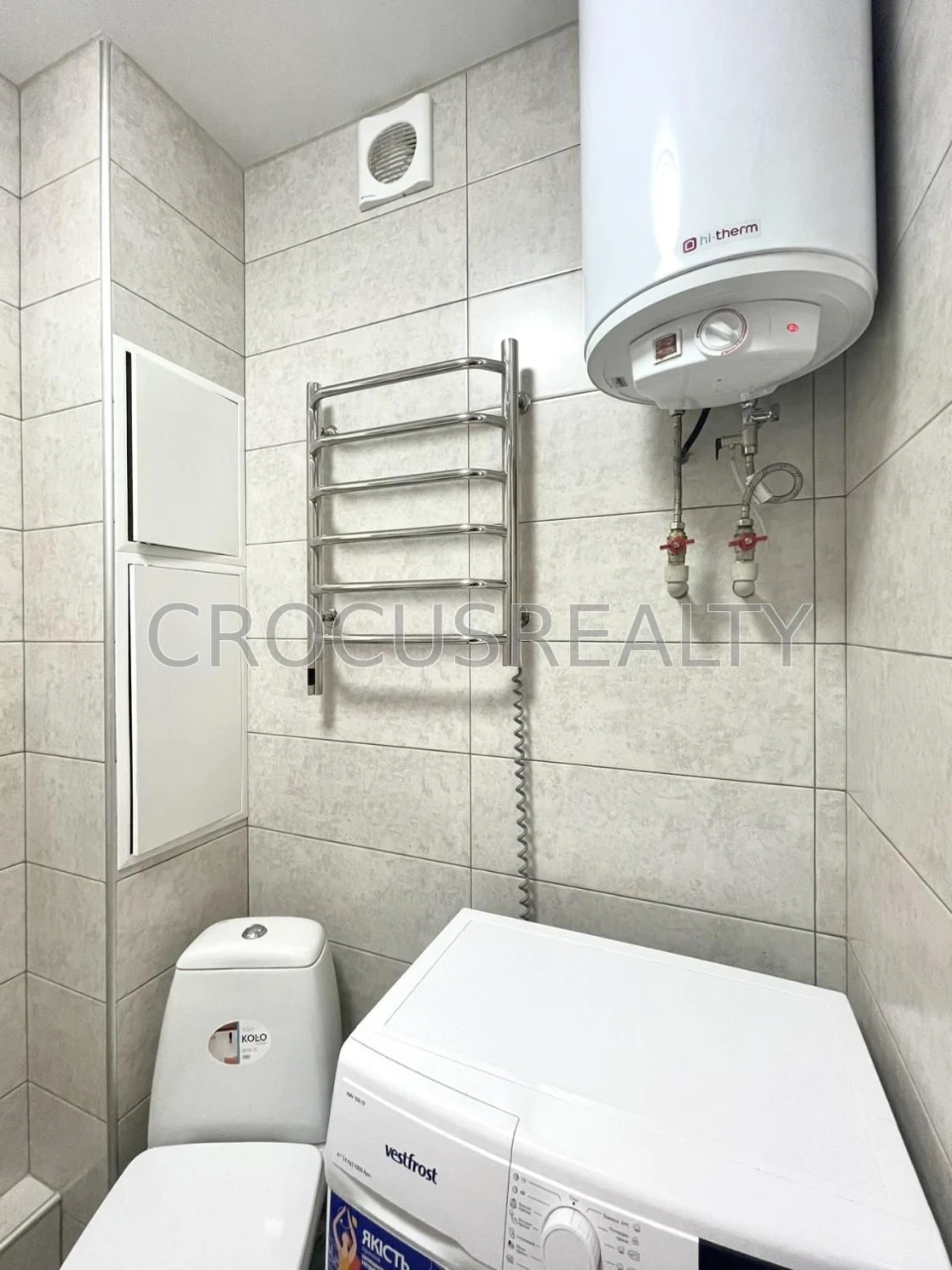 For Sale: 2-bedroom apartment on Saltyevka, Yubileyny Avenue, 32a