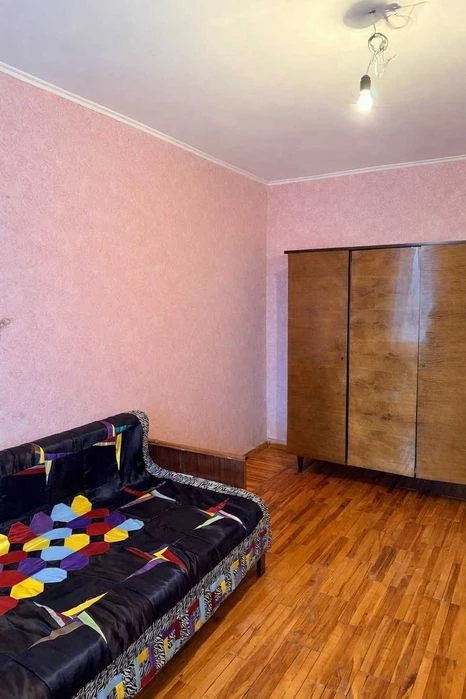 Real! Selling 2-room apartment 50m2 4th floor/9! Certificate! A