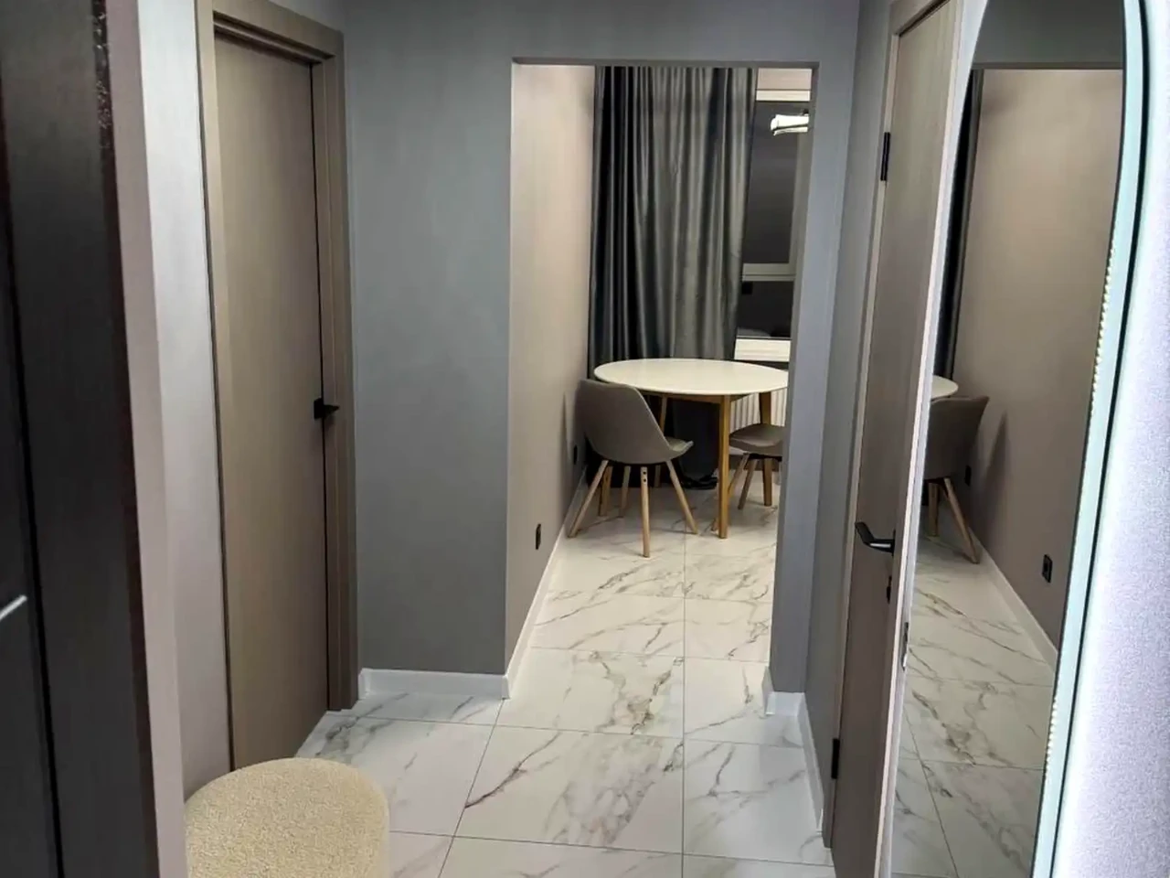 Rent 1-bedroom apartment 46 m² on floor 10/25