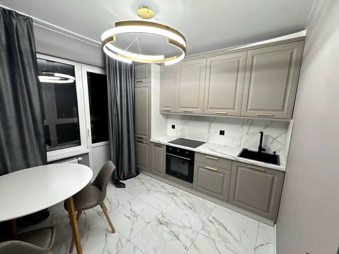 Rent 1-bedroom apartment 46 m² on floor 10/25