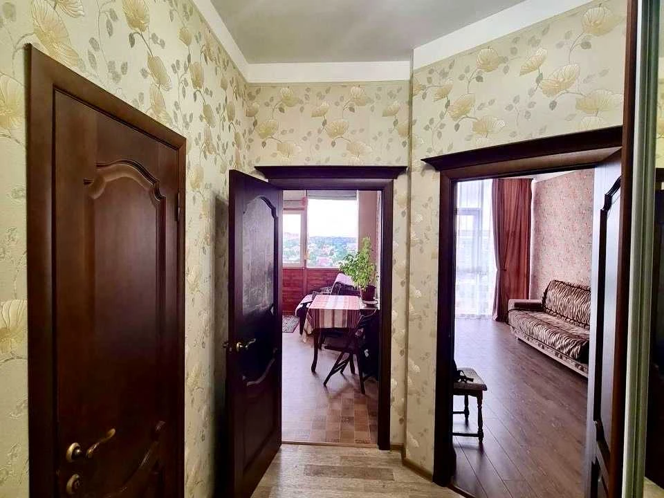 Apartment. Oleksii Vadatursky Street, Odessa
