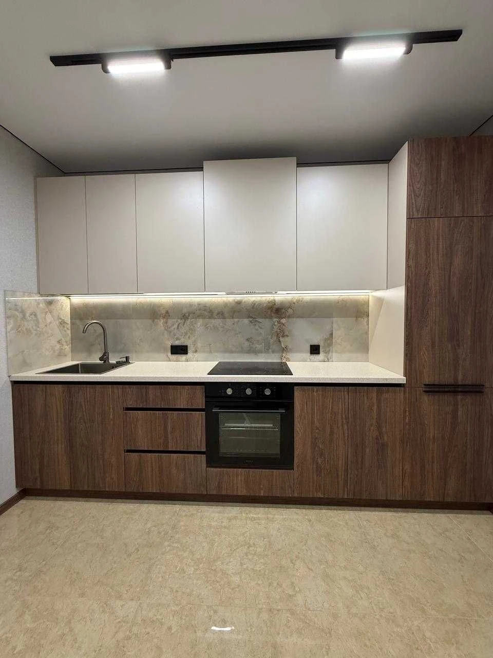 Selling 1-room apartment 42 sq m ЖК Мира metro Industrial HTZ