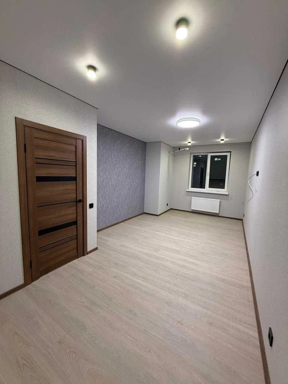 Selling 1-room apartment 42 sq m ЖК Мира metro Industrial HTZ