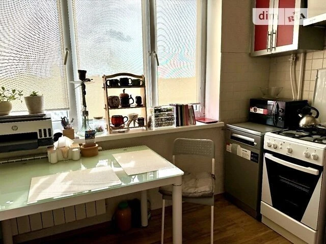 For sale 1-room apartment 32 sq. m. on Zhmerynska Street 36 • ID 34680