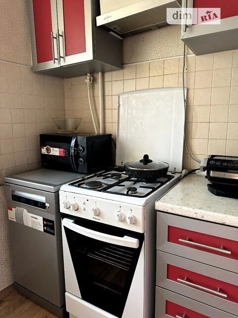For sale 1-room apartment 32 sq. m. on Zhmerynska Street 36 • ID 34680