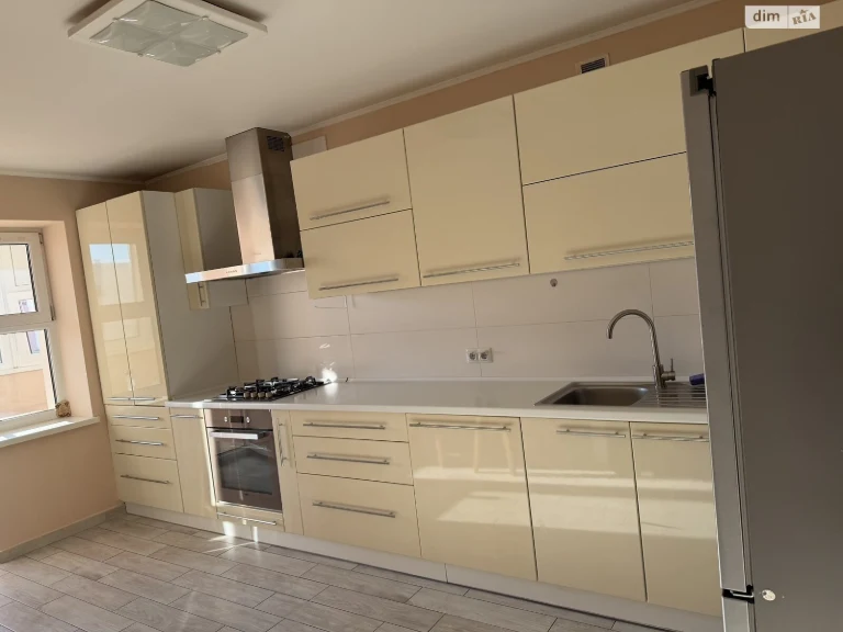 Long-Term Rental Apartment "Вишенька"
