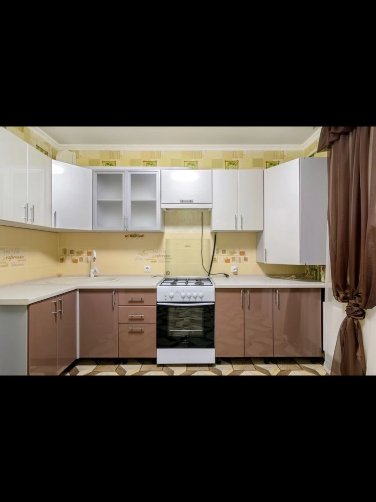 Sale of a luxurious 1-bedroom apartment in a new building with renovation and furniture on Prospekt Svobody (Prokof'yeva Street)