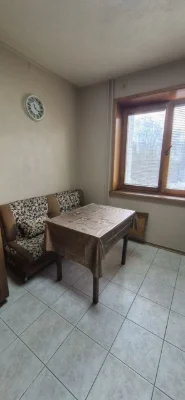 For Sale 3-bedroom apartment on Lushpi, 4th floor