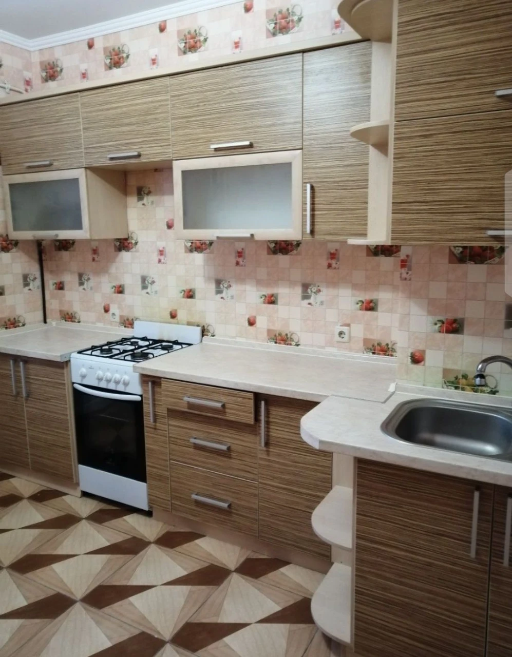 Sale of a great 1-bedroom apartment with renovation in a new brick building in