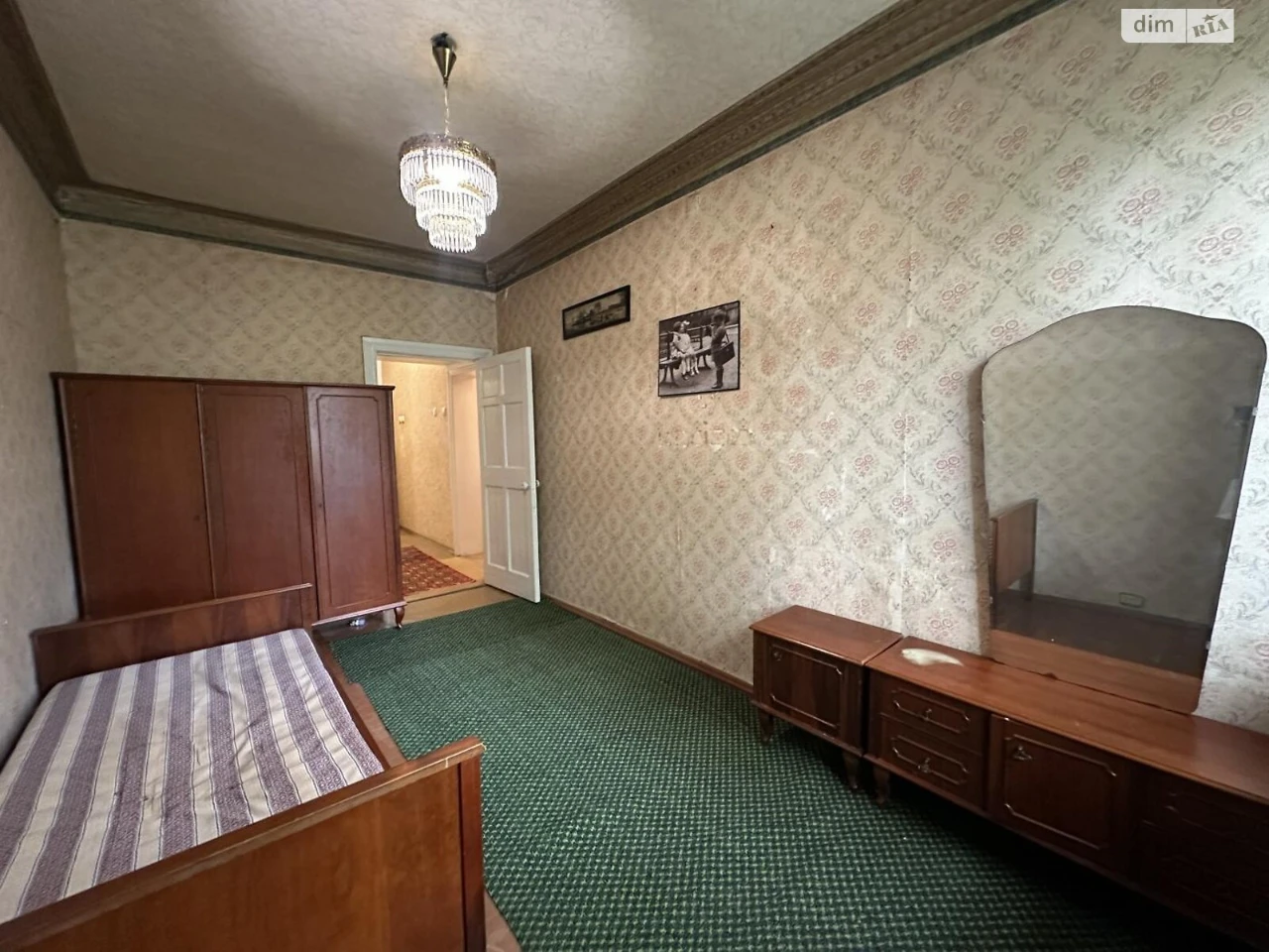 Long-Term Rental Apartment: Montaznyk Street 103