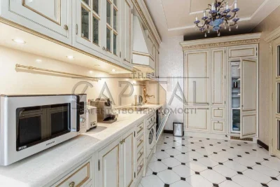 Apartment for Sale, ЖК Изумрудный, Соломенский район