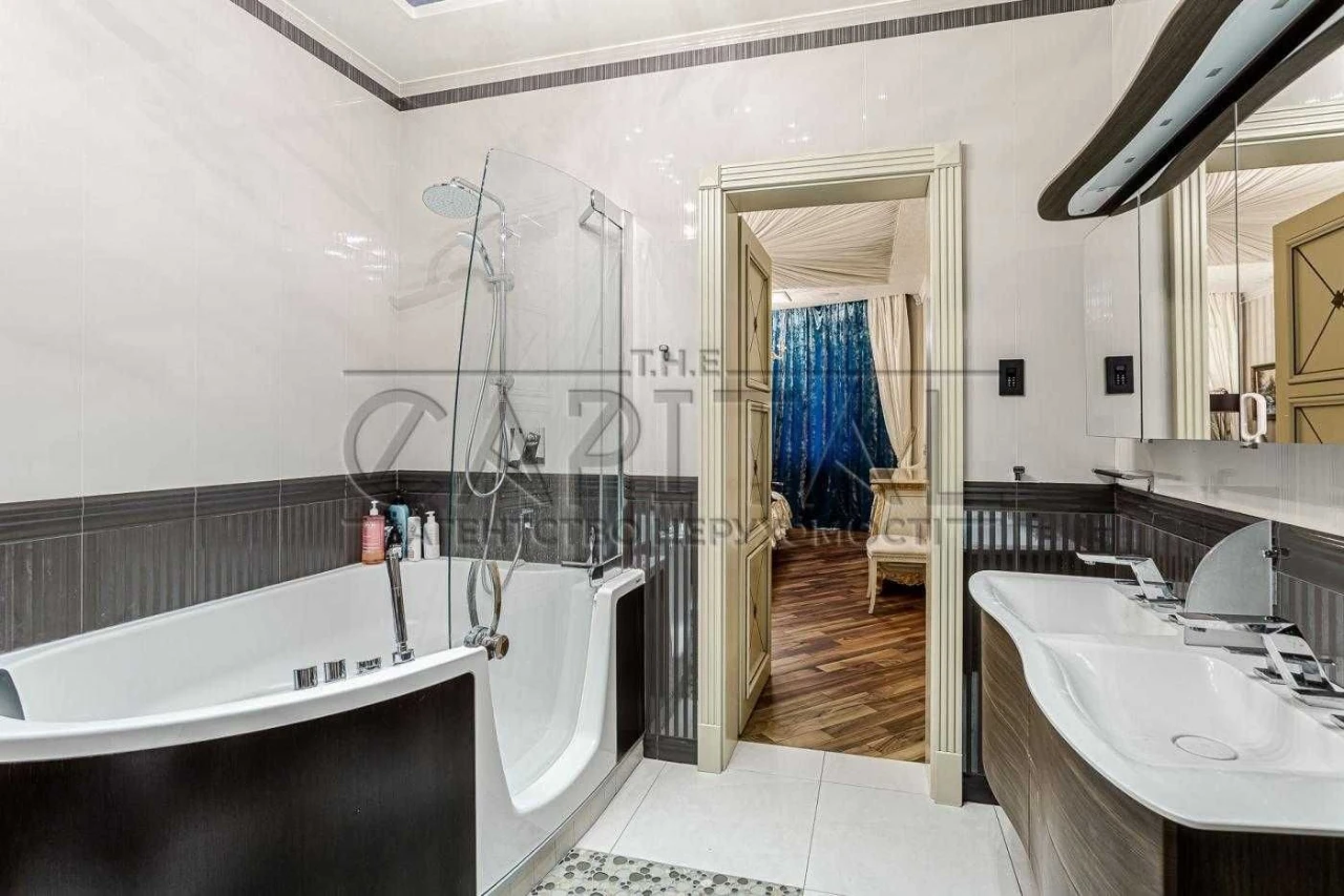 Apartment for Sale, ЖК Изумрудный, Соломенский район