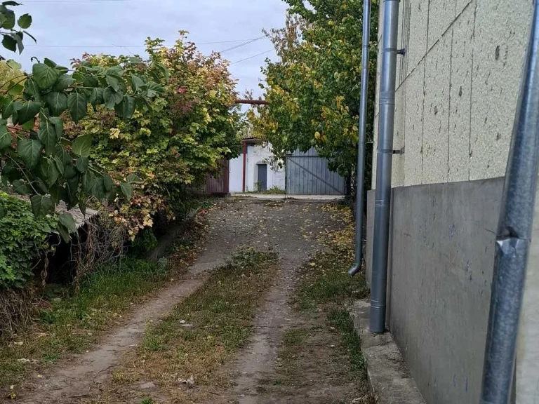 Будинок. Дніпро, Дніпрельстанівська вул.