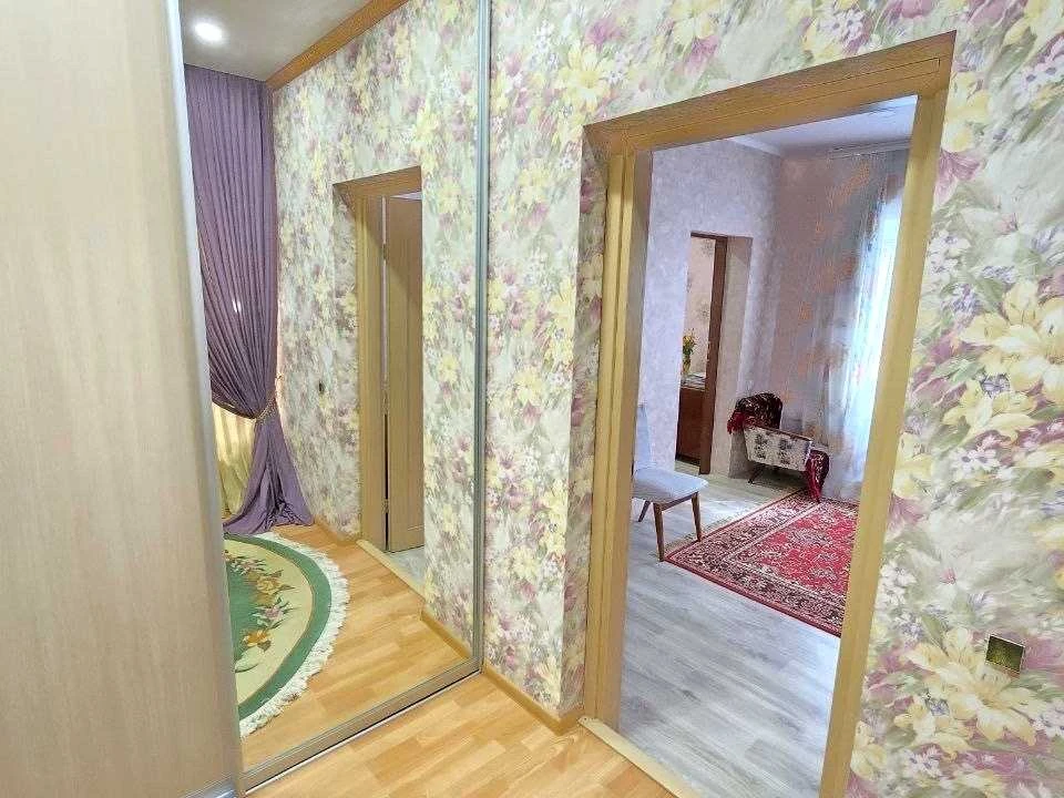 Будинок. Дніпро, Русановская