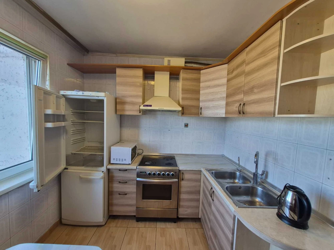 Продажа 3-х кім квартири пр. Червоної Калини, 14/13