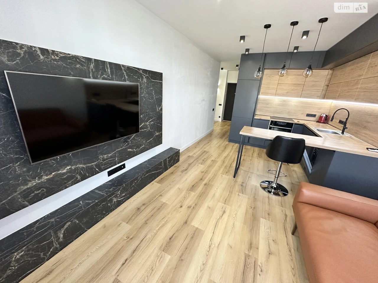 Long-Term Rental Apartment, Poznyaki