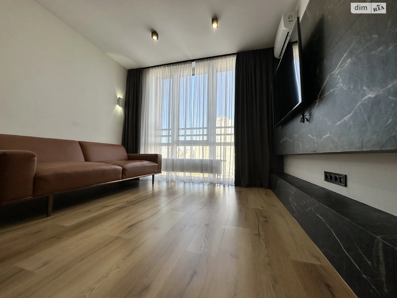 Long-Term Rental Apartment, Poznyaki