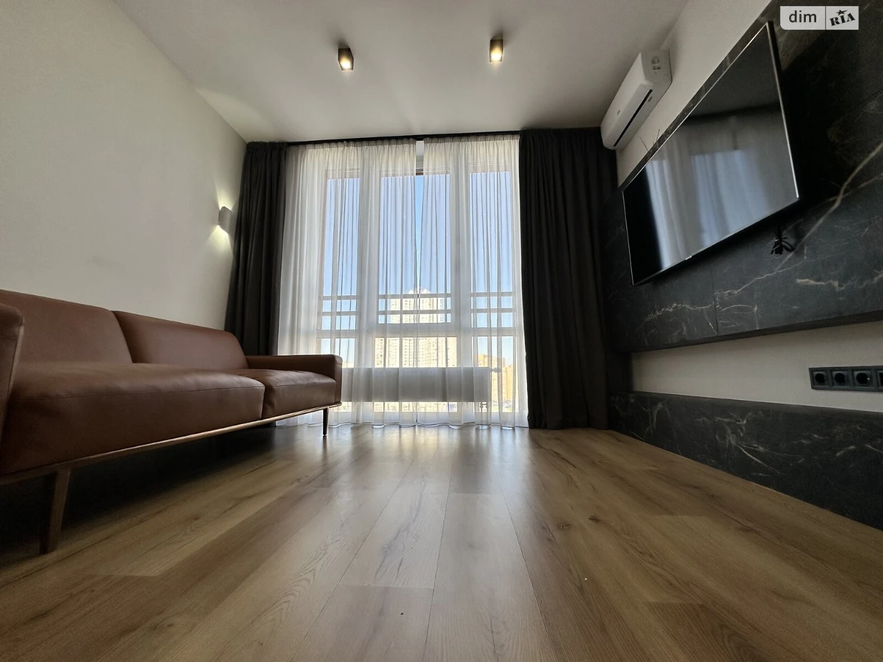 Long-Term Rental Apartment, Poznyaki